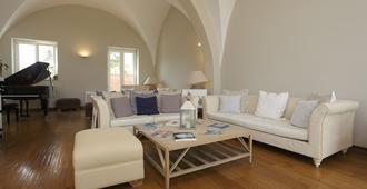 I Pretti Resort - Favignana - Living room