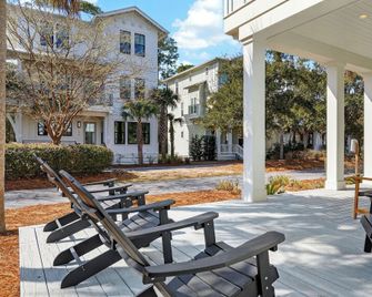 Pura Vida by AvantStay - Rosemary Beach - Patio