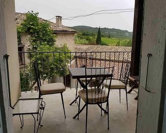 Maison Bernard - Charming House in the Heart of Provence - Malaucène - Balcony