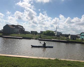 Gotta get away? Fishing, kayaking, or just spending the day at the beach. - Bay City