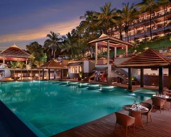 Taj Wayanad Resort & Spa, Kerala - Tariyode - Pool