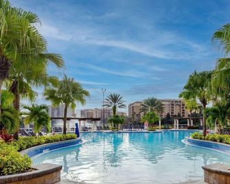 Wyndham Bonnet Creek -Lazy River, Mini Golf, Pools– Steps from Disney Magic-2 Bd - Lake Buena Vista - Svømmebasseng