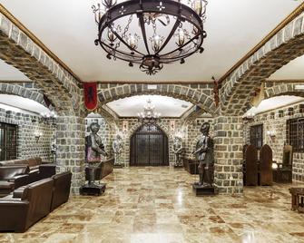 Sercotel Alfonso Vi - طليطلة - ردهة