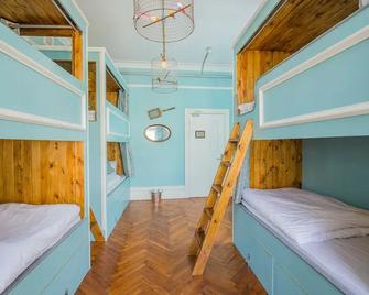 Mrs Potts Backpackers - Cardiff