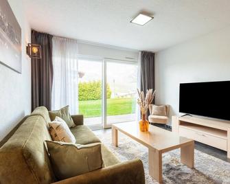 Apartment in Ellmau with Ski-In Access - Ellmau - Wohnzimmer