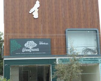 Hotel Green Parrot - Madurai - Budova