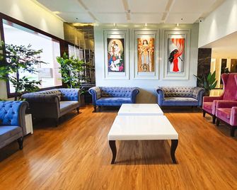 Hotel Ambica Katra - Katra - Lounge