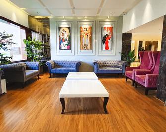 Hotel Ambica Katra - קטרה - טרקלין