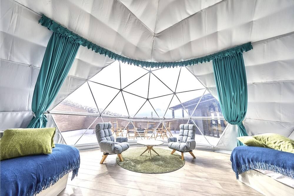 Vision Glamping Resort & Spa Yamanakako - Yamanakako - Salon