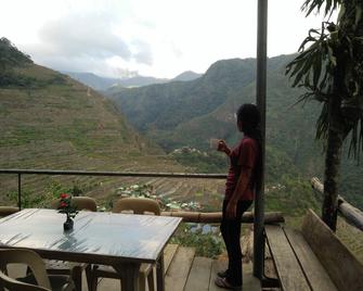 Batad View Inn and Restaurant - Banaue - Balcón