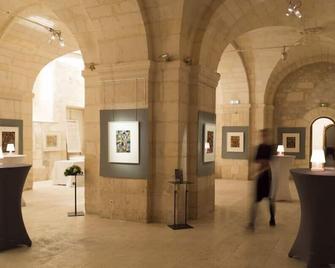 Les Chambres De L'abbaye - Saintes - Lobby