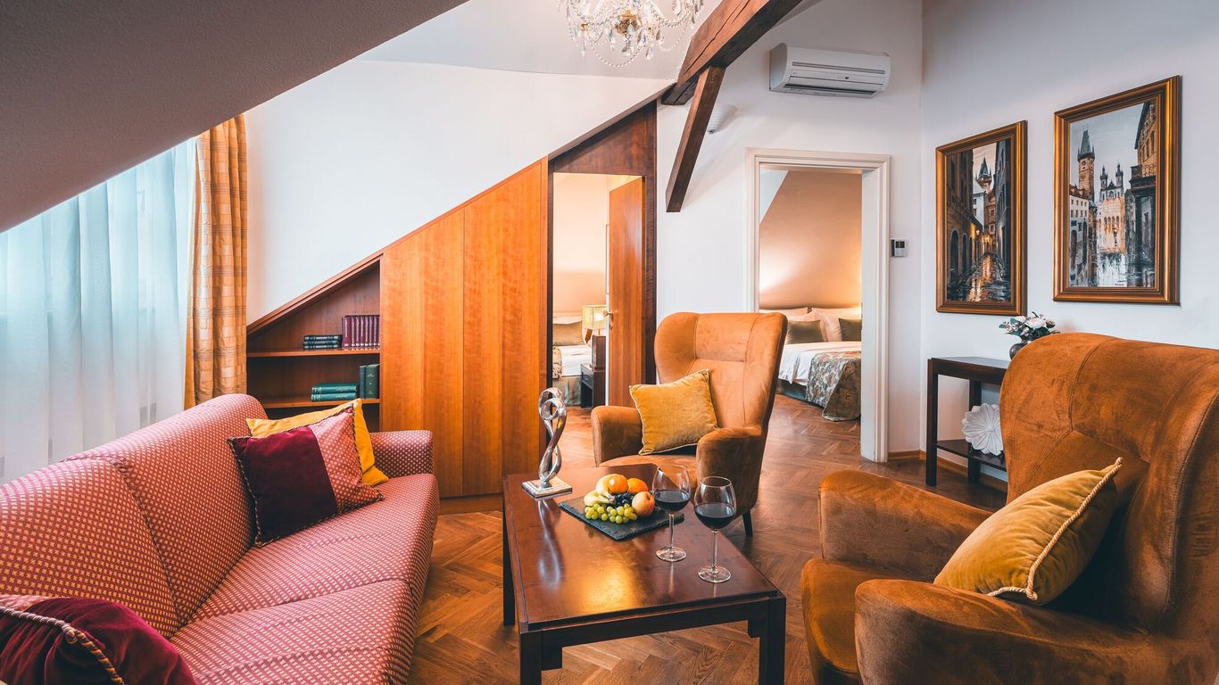 Appia Hotel Residences