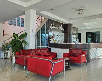 Grand Place Resort - Udon Thani - Lobby