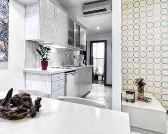 Elia Apartments - Afytos - Kitchen