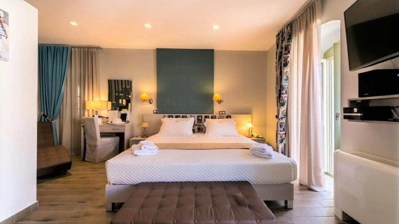 فيسكاردونا لوكشري سويتس