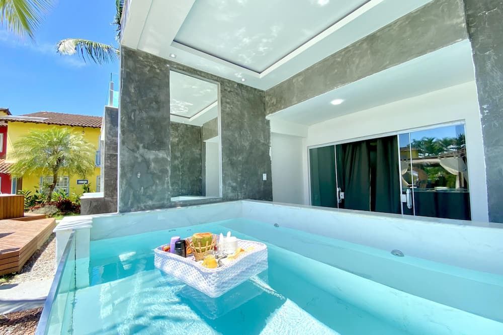 بوزادا فيلا ديل سول - باراتي - حوض السباحة