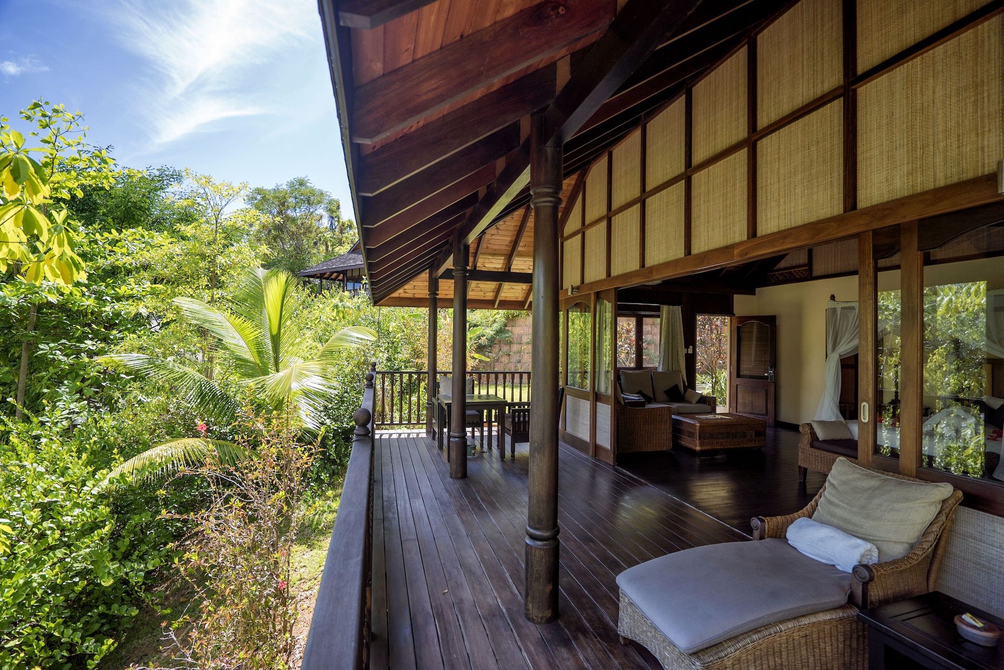 Cerf Island Resort - Victoria