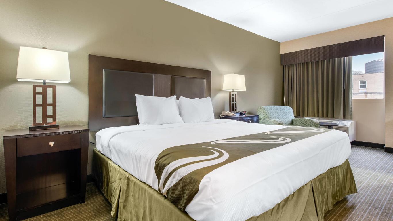 Quality Inn & Suites Charleston - Civic Center