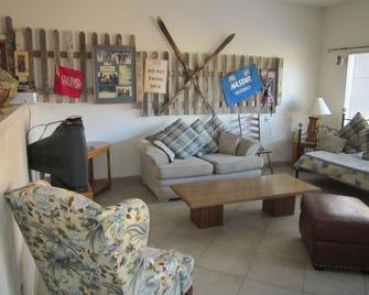 Dodgeton Creek Inn - La Veta - Sala de estar