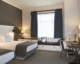 Village Hotel on Biltmore Estate - אשוויל - חדר שינה