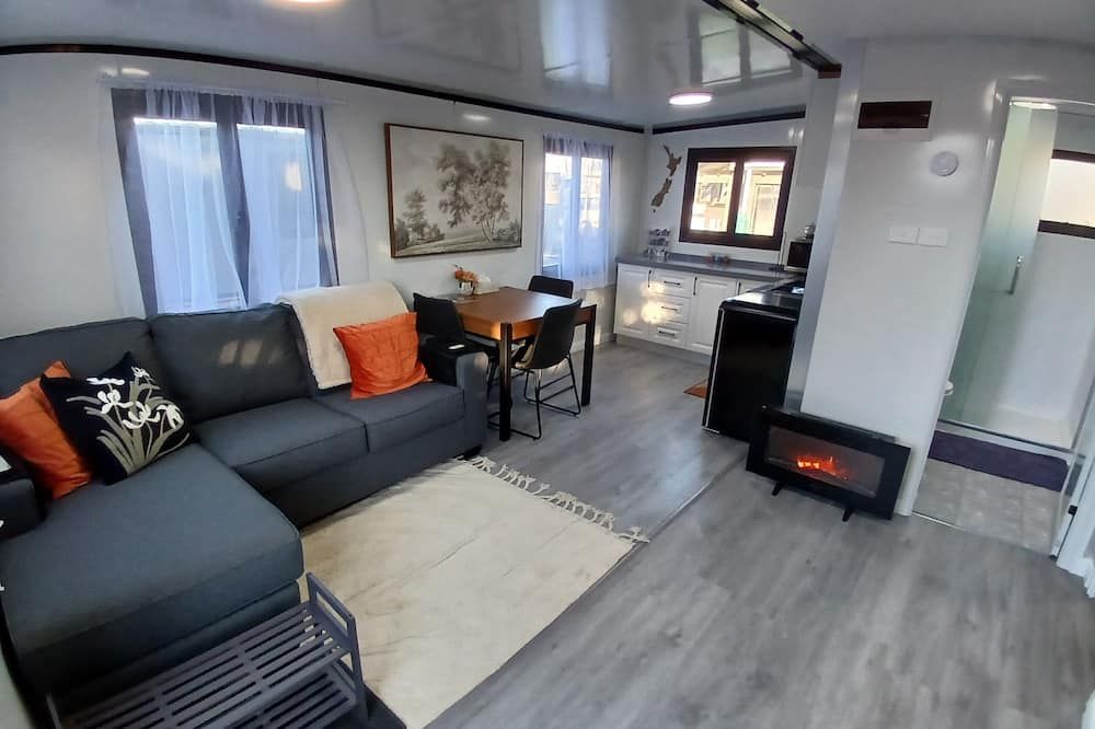 ماكنزي موتلز