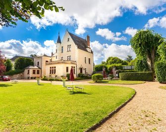 Le Manoir Saint Thomas - אמבויז - בניין