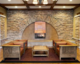 DoubleTree by Hilton Hotel Libertyville - Mundelein - Mundelein - Lounge