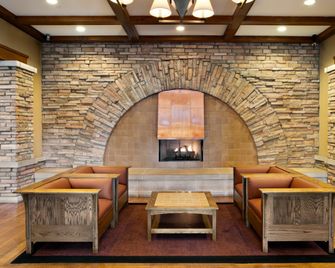 DoubleTree by Hilton Hotel Libertyville - Mundelein - Mundelein - Lounge