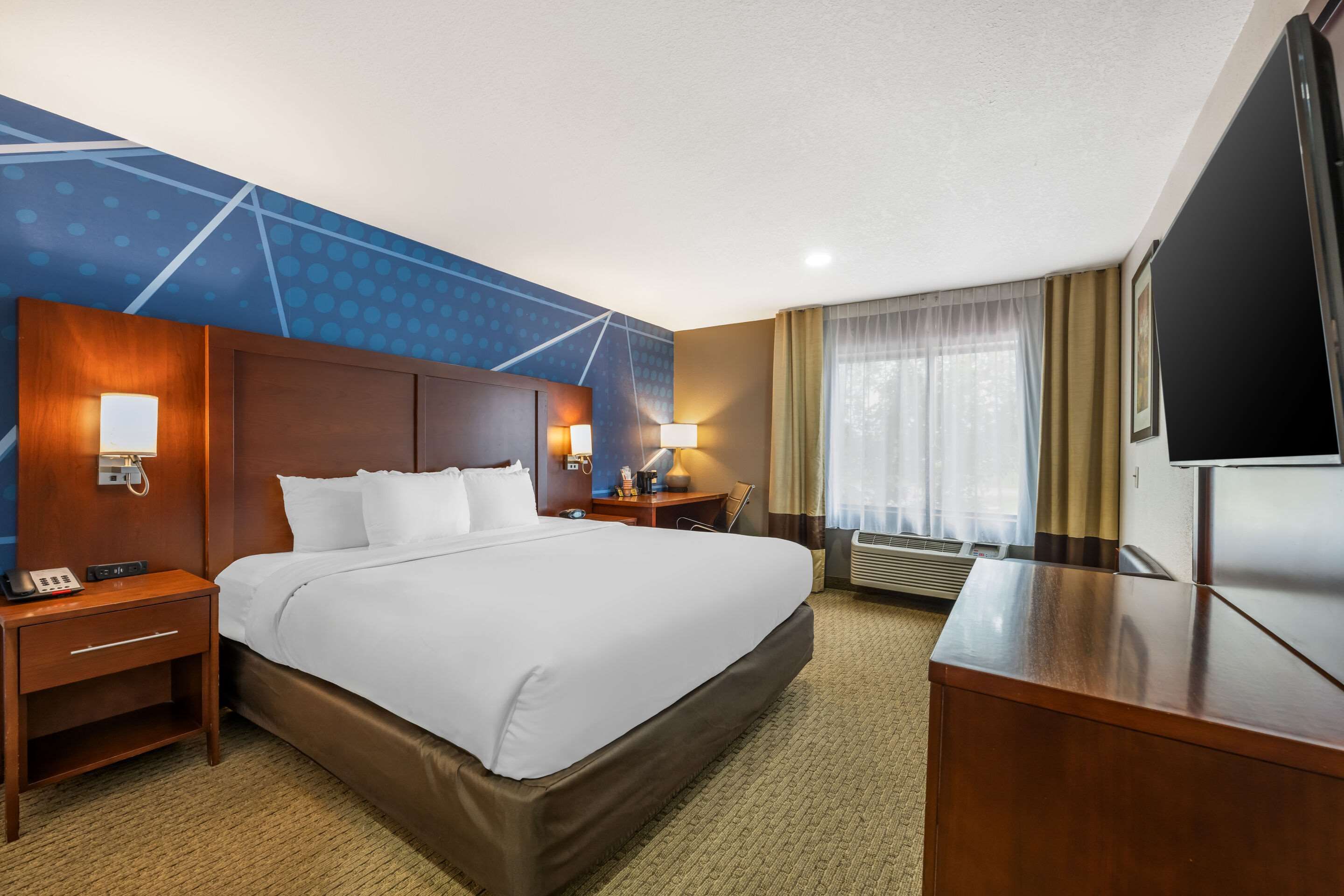 Comfort Suites Omaha East-Council Bluffs - קאונסיל בלאפס - חדר שינה