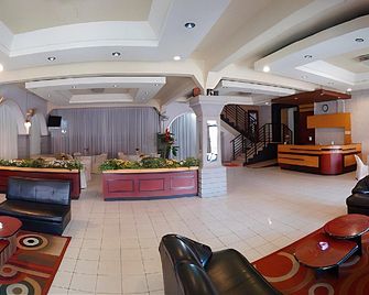 Sumber Ria Hotel - Gorontalo - Lobby