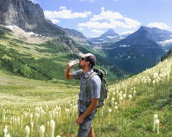 The Raging Elk Adventure Lodging - Fernie
