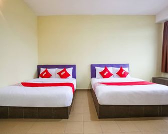 Happy Inn Hotel - Banting - Habitación