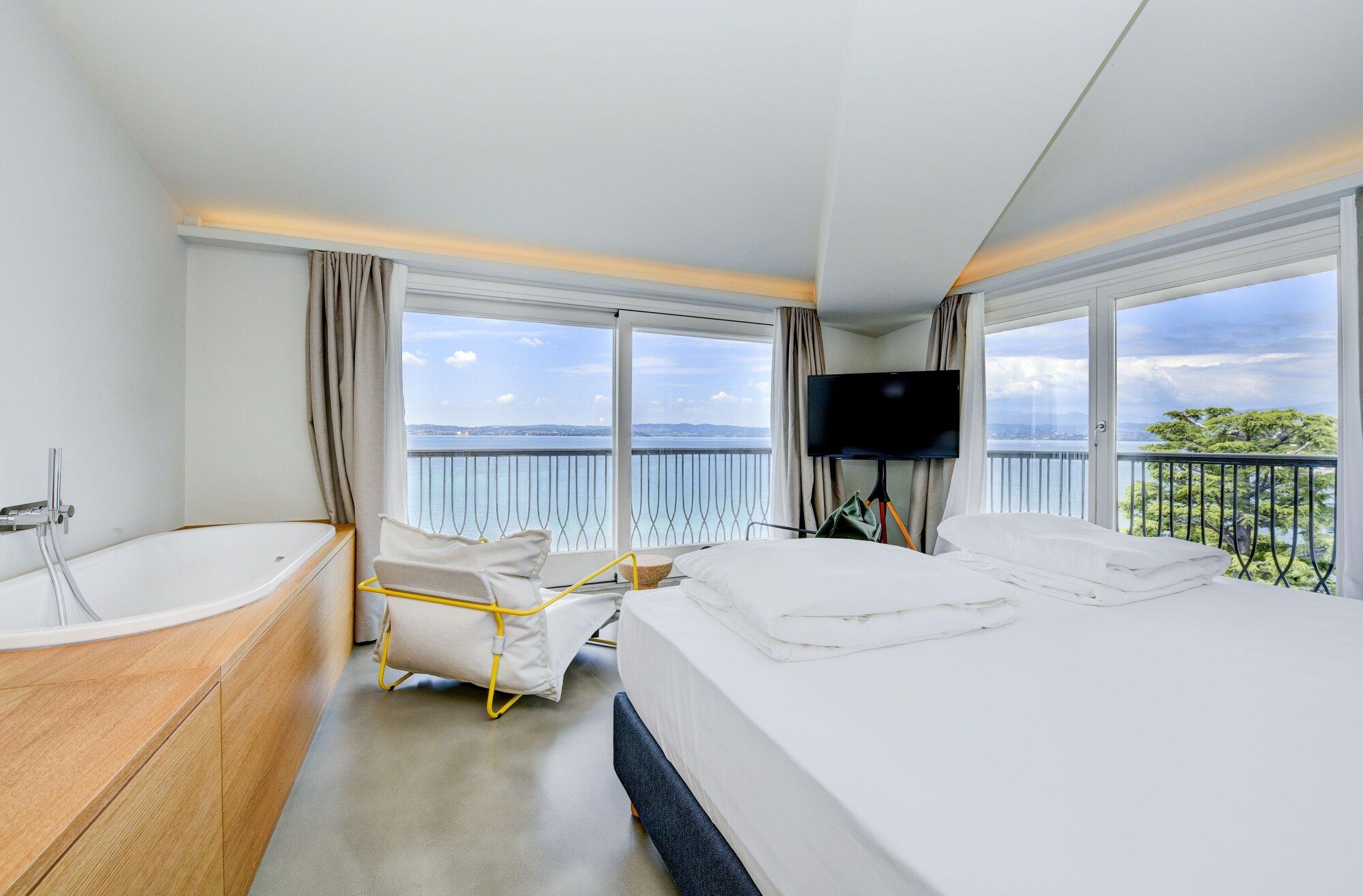 فندق فلامينيا - سيرميون - غرفة نوم