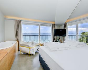 Hotel Flaminia - סירמיונה - חדר שינה