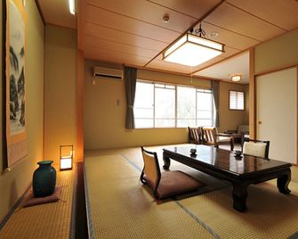 Ginshotei Awashima - Numata