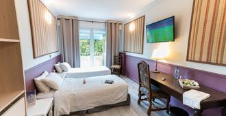 Chenal Hotel - Beauvais - Quarto