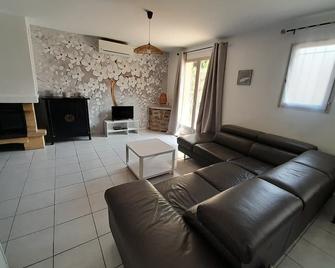 villa individuelle - Bagnols-sur-Cèze - Salon