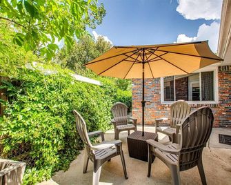 Eagle Rock Base Camp - Boise - Patio