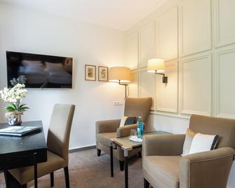 Hotel Jagdhaus Wiese - Schmallenberg - Living room