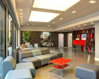 iQ Hotel Roma - רומא - טרקלין