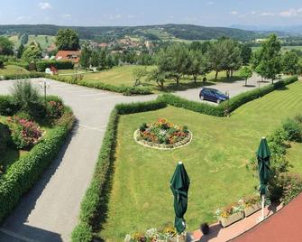 Panoramahof Ziegler - Bad Waltersdorf