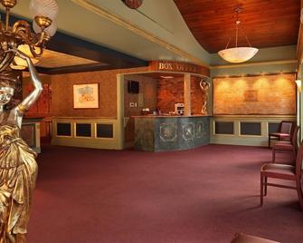 Washington House Hotel - Sellersville - Front desk