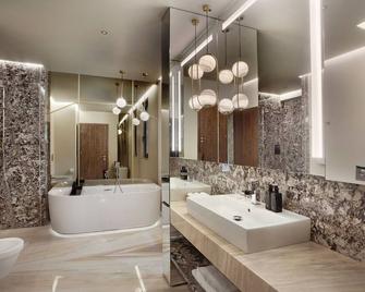 Luxury Suite 5 Find - Bucharest