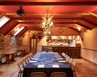 Loch Kinord Hotel - Aboyne - Restaurant