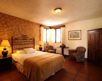 Villa Colonial - Antigua - Bedroom