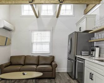 Loft in the Vibe #9 - 5 min walk to beach ocean - Virginia Beach