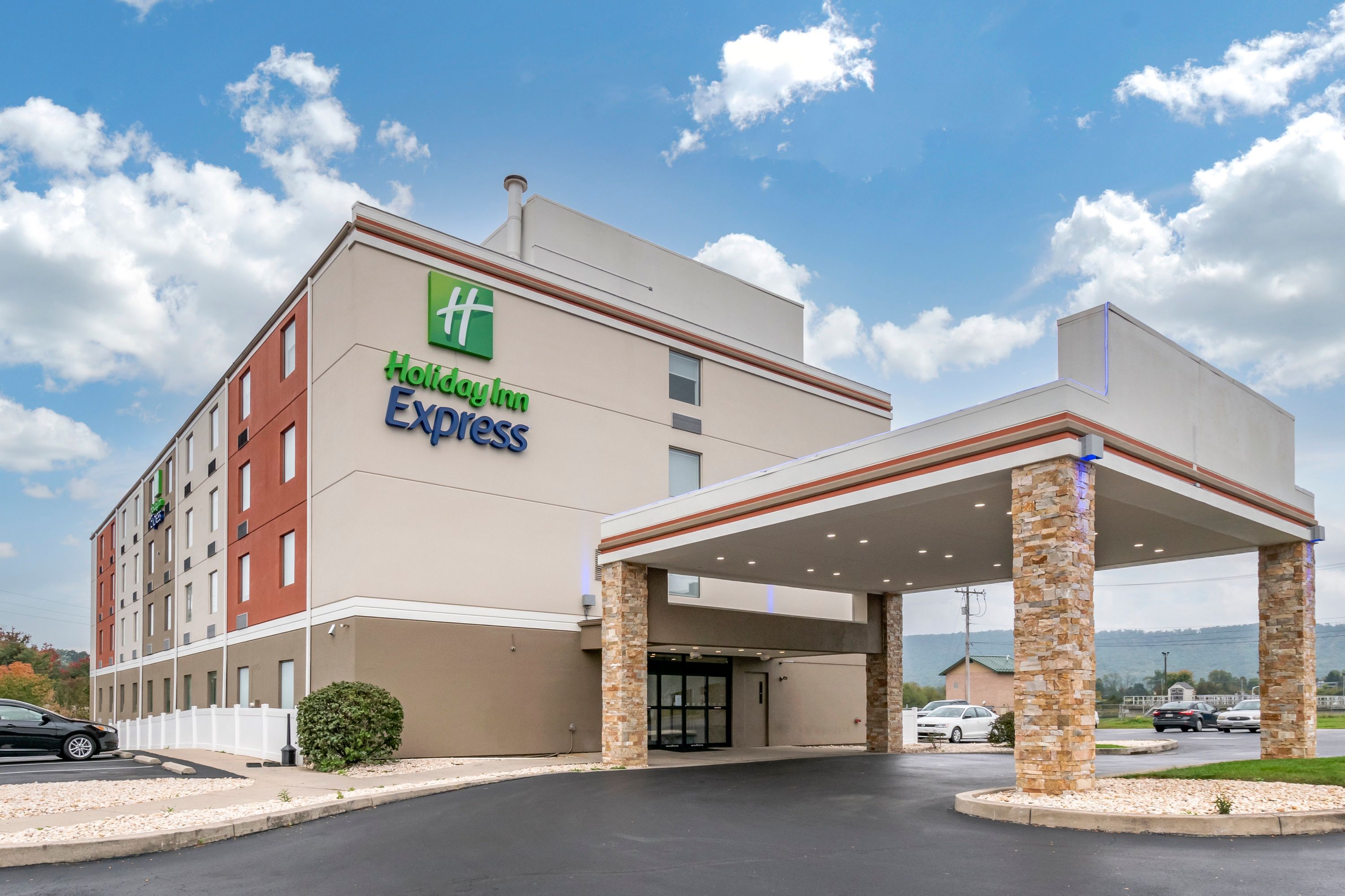 Holiday Inn Express Jonestown - Ft. Indiantown Gap By IHG