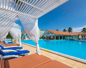 Turquino (Mar Del Sur) - Varadero - Piscina