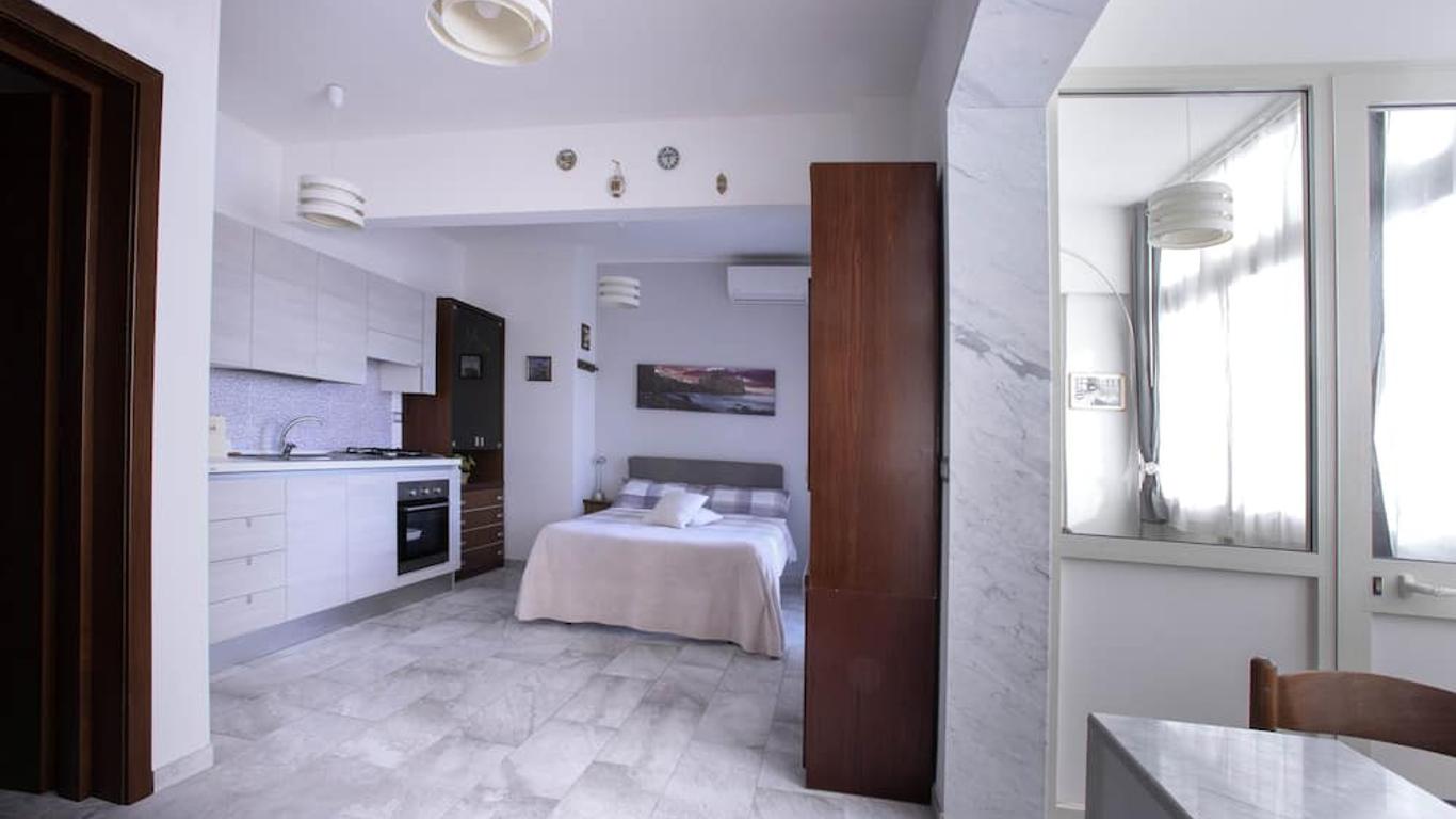 Etna Sea House