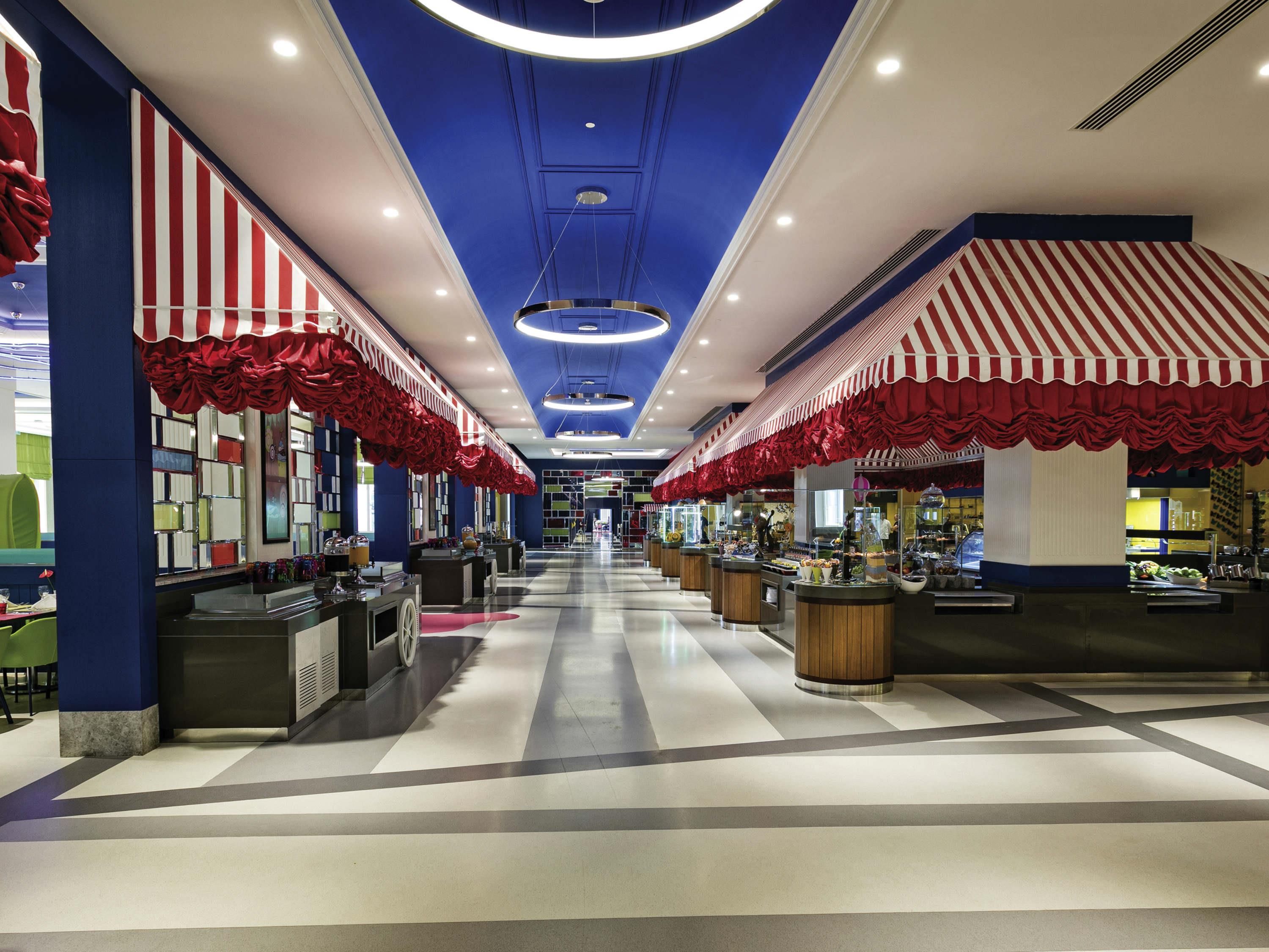 فندق ذا لاند أوف ليجيندز كينقدوم بمفهومه الترفيهي المبتكر